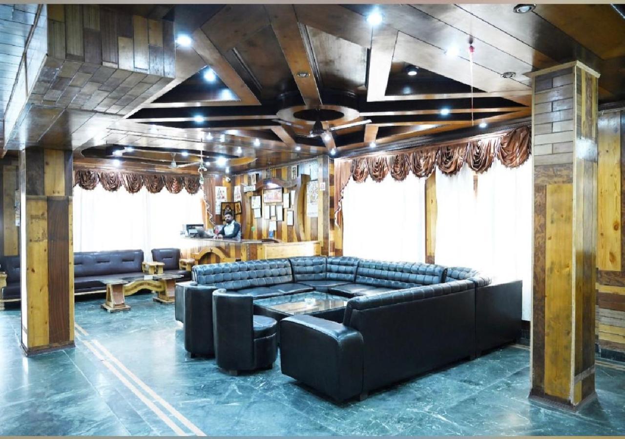Himalayan Regency Near Mall Road 马拉里 外观 照片