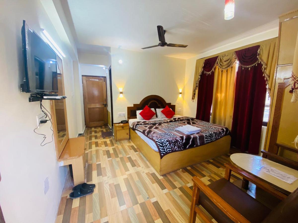 Himalayan Regency Near Mall Road 马拉里 外观 照片